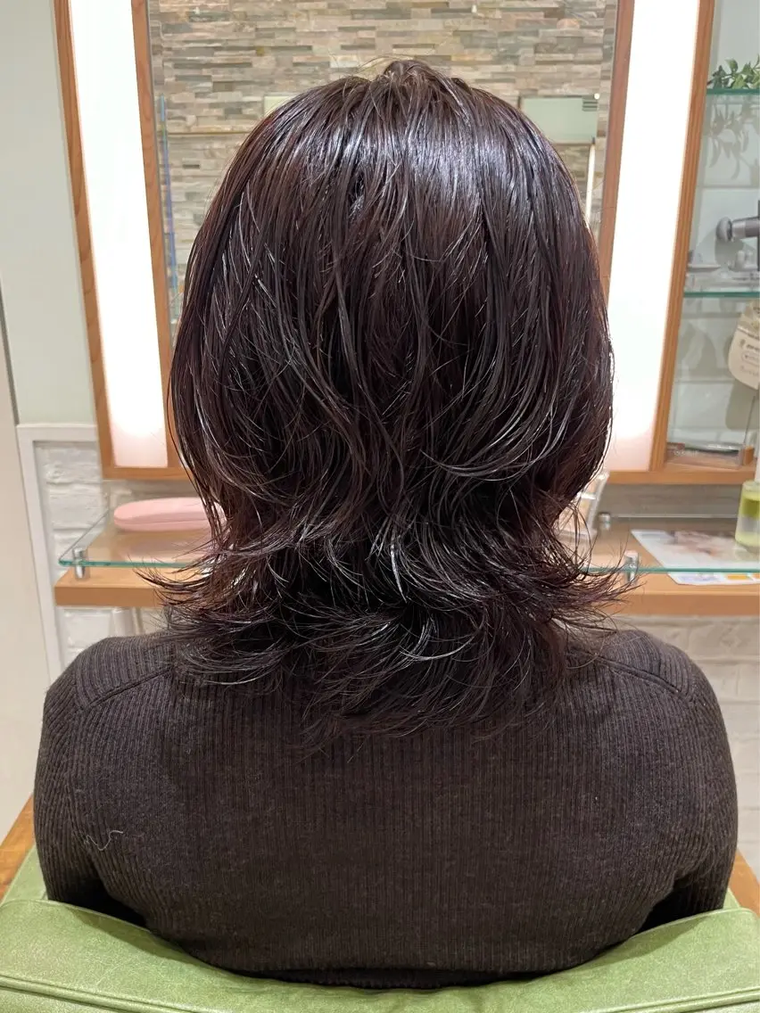 ミディアム カット ヘアカラー トリートメント 石渡このみ 🍊レイヤーカットのヘアスタイル