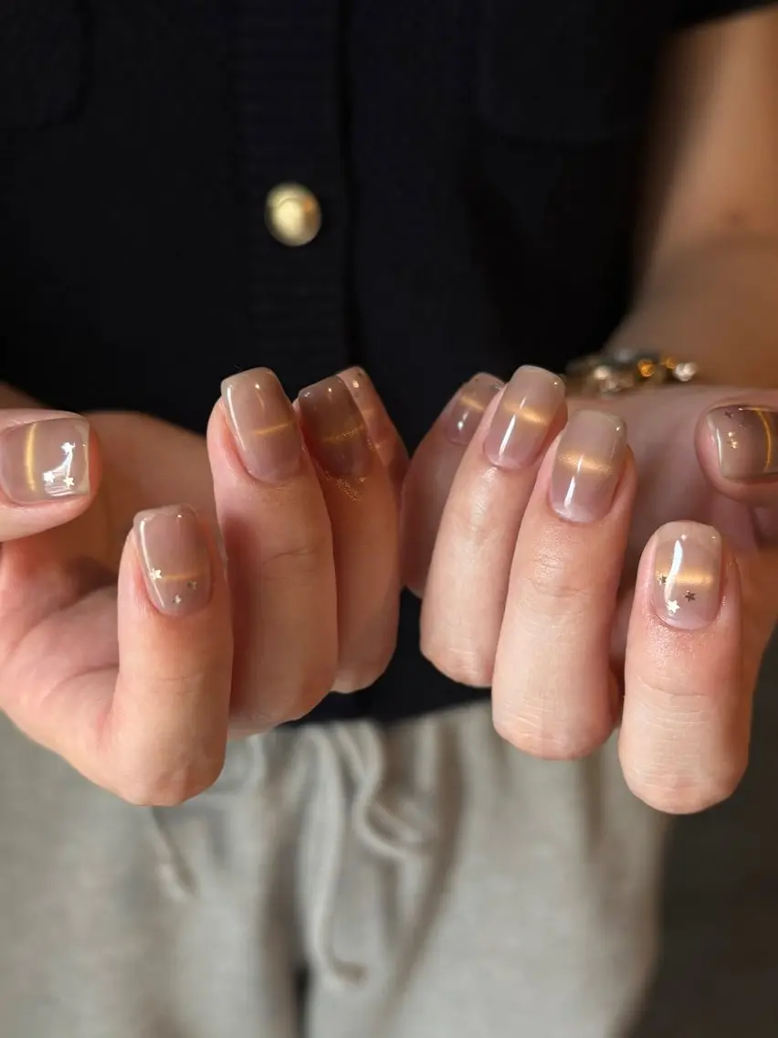 ネイル Manon Tomiのネイルデザイン