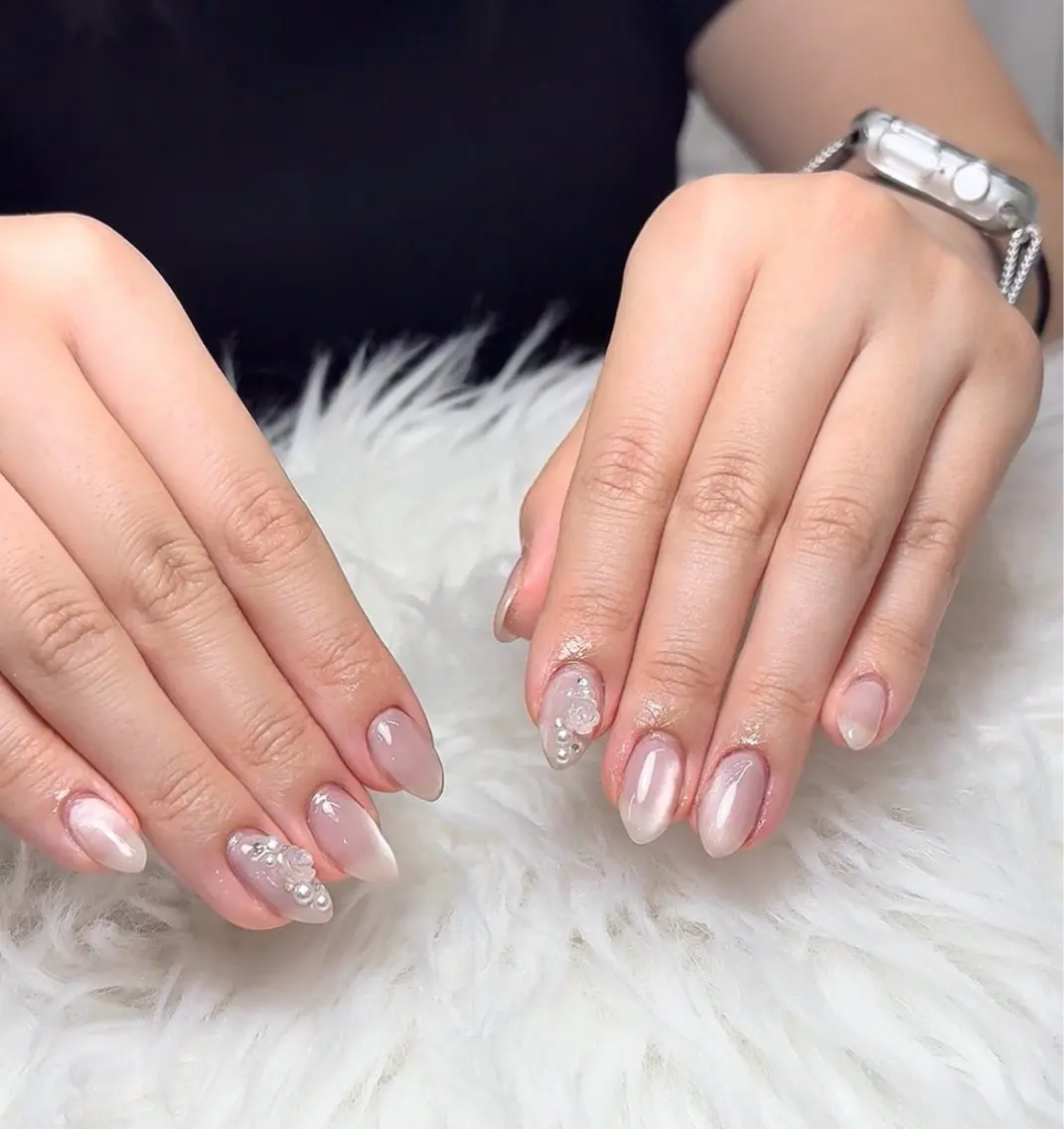セミロング ハンドネイル NENENAIL 【シヨン】のネイルデザイン