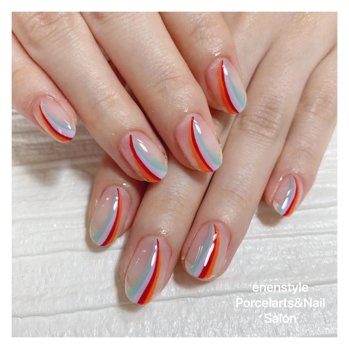 ミディアム ネイル ハンドネイル 🐾enen style 🐾のネイルデザイン