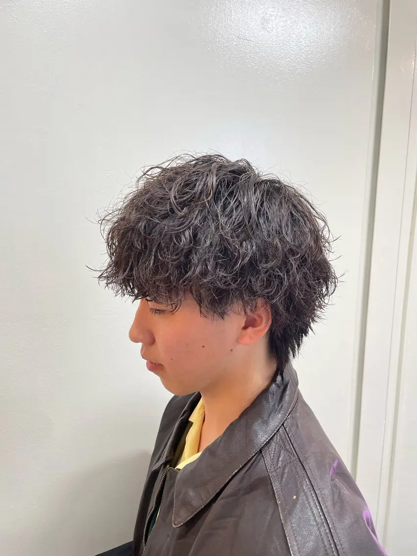 ショート パーマ メンズ シャドウパーマ/縦落 ちパーマ 大久保拓実のヘアスタイル