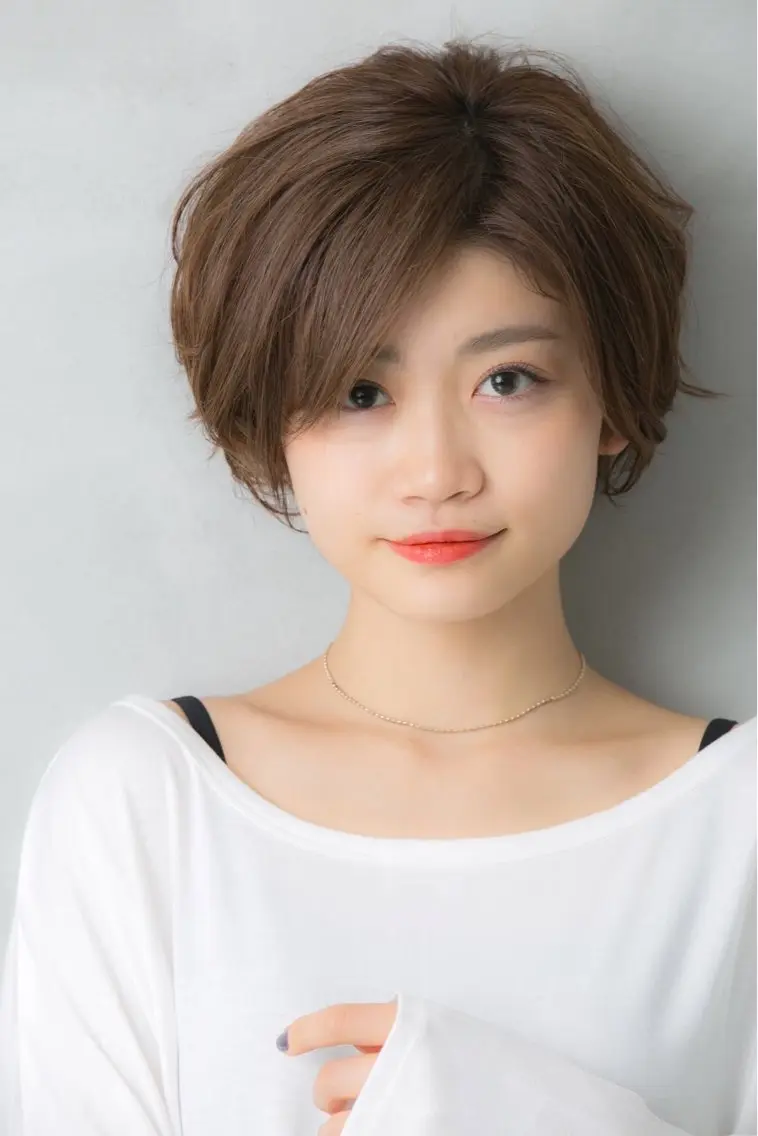 ショート カラー ハンサムショート 透明感カラー ショートヘア 平日オススメ✨ コスパ&タイパ✨山下のヘアスタイル