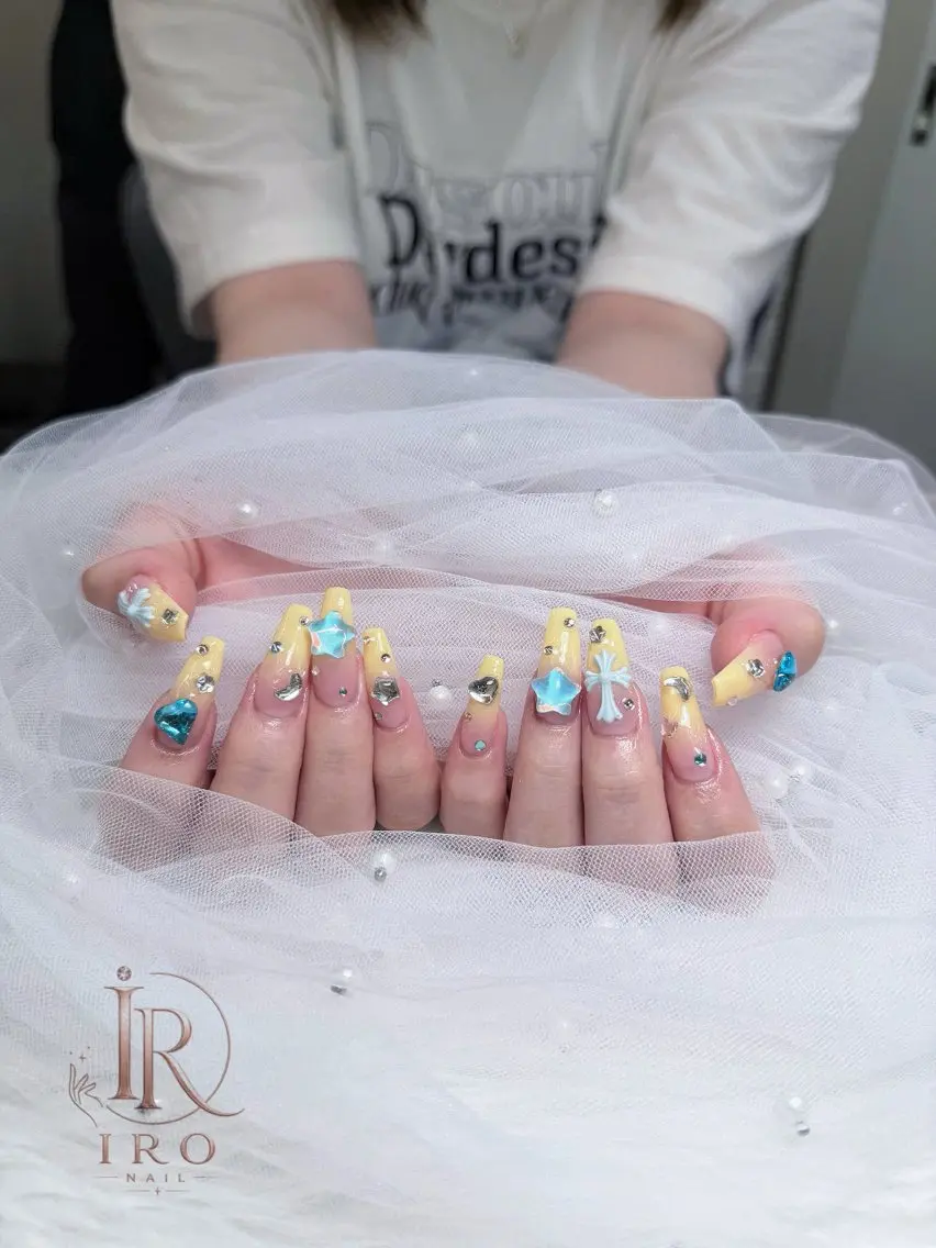 ネイル ハンドネイル iro nailのネイルデザイン