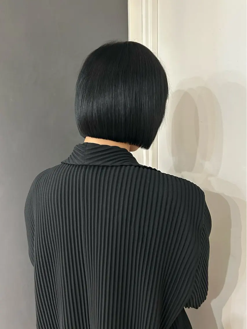 【成人式後バッサリ艶髪カット.⋆𝜗𝜚】似合わせカット+トリートメントの写真