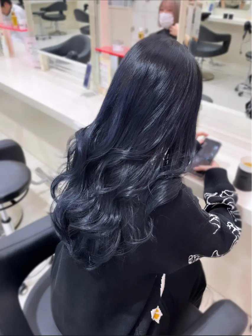 ロング カラー 縮毛矯正× ブルーブラック/池袋のヘアスタイル
