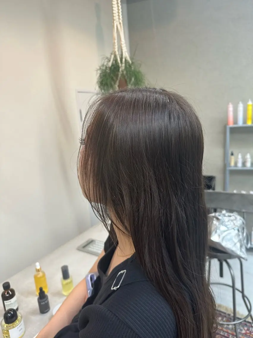 ロング カラー 透明感カラー Shiro RENのヘアスタイル