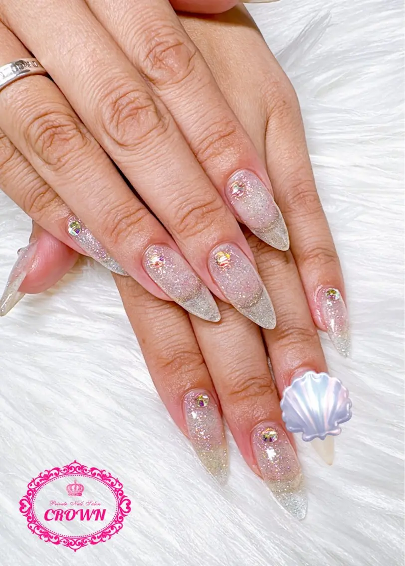 ネイル CROWN プライベートサロンのネイルデザイン