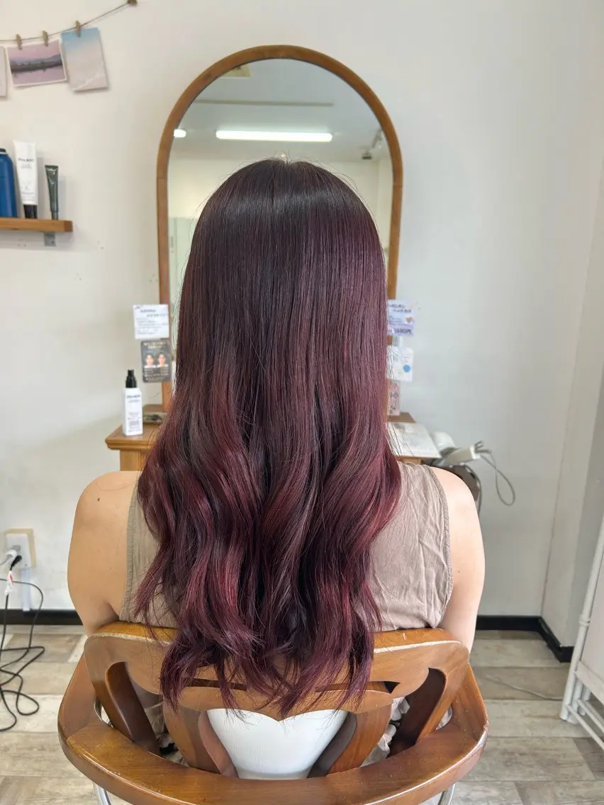 セミロング ヘアカラー Rin ku-to andCのヘアスタイル