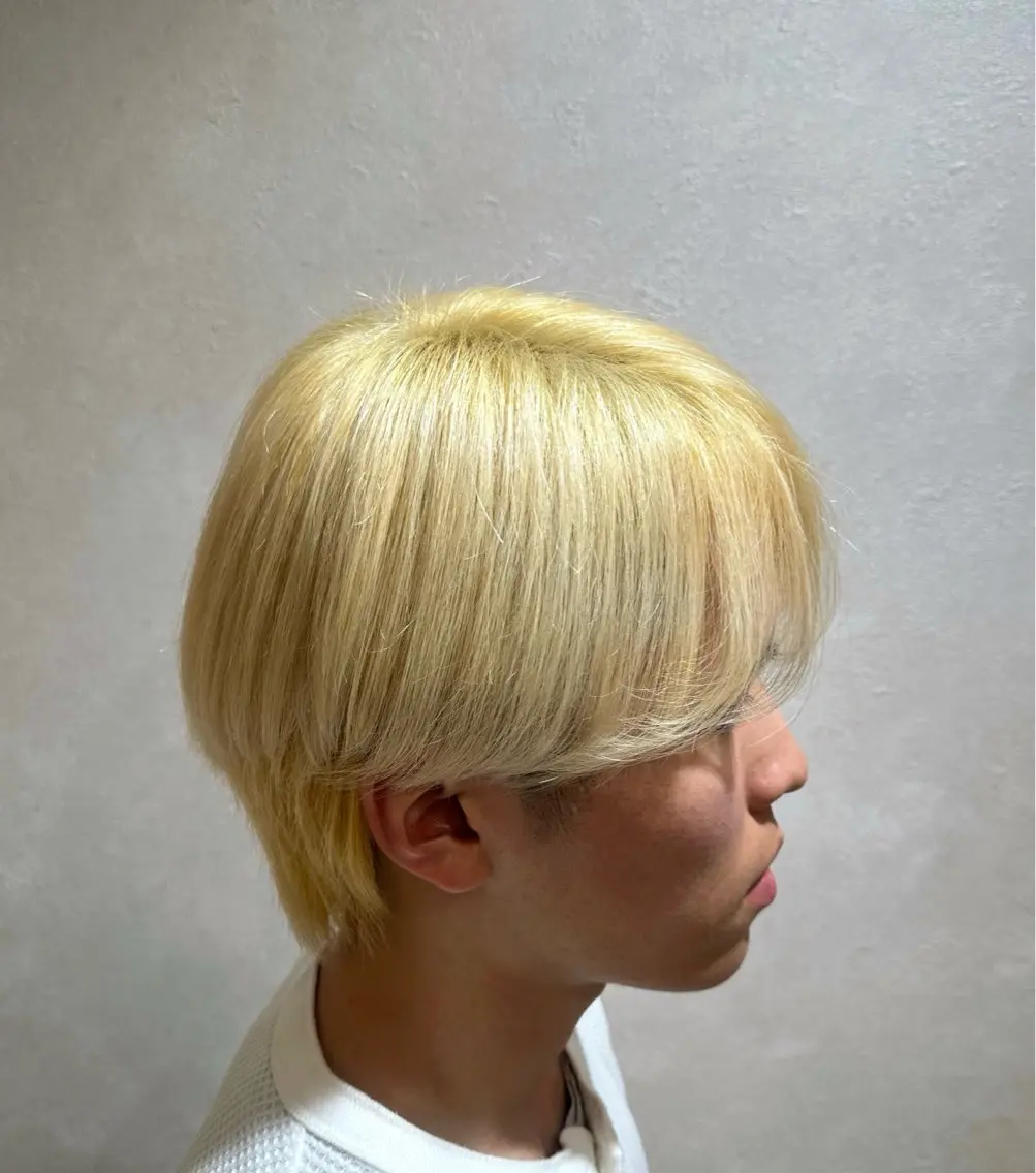 カラー メンズ メンズブリーチ ブリーチ ブロンド ホワイトブロンド カット ヘアカラー ユージ ✂︎ カット／パーマ特化のヘアスタイル