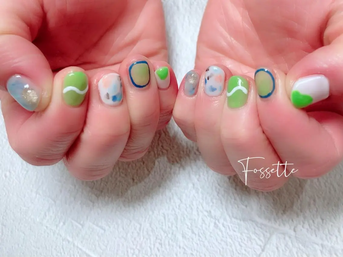ネイル ニュアンスネイル ぷっくりネイル ショートネイル 春ネイル ハンドネイル nailsalon Fossetteのネイルデザイン