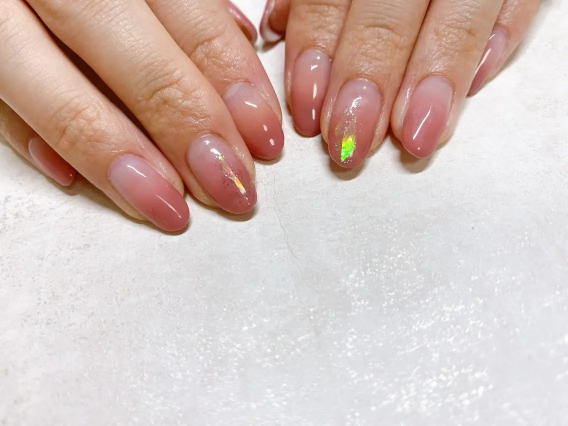 ネイル オーロラネイル フラワーネイル フットネイル フレンチネイル ジェルネイル ハンドネイル mogunail &blowのネイルデザイン