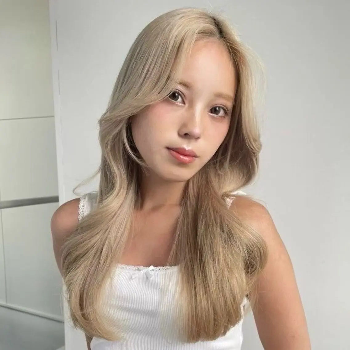 【🇰🇷韓国アイドルのようなハイートンに🇰🇷】1ブリーチ+カラー26800→¥16980の写真