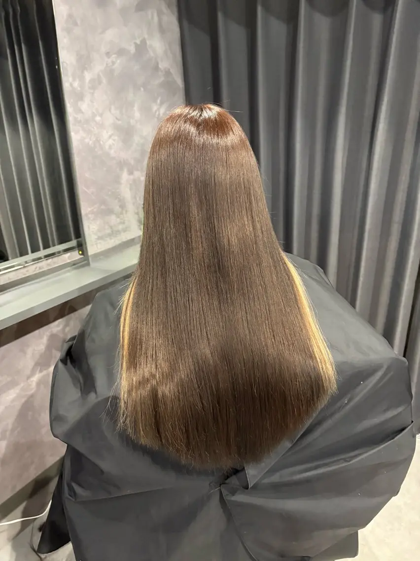 カラー インナーカラー ヘアカラー トリートメント nameless miichiのヘアスタイル