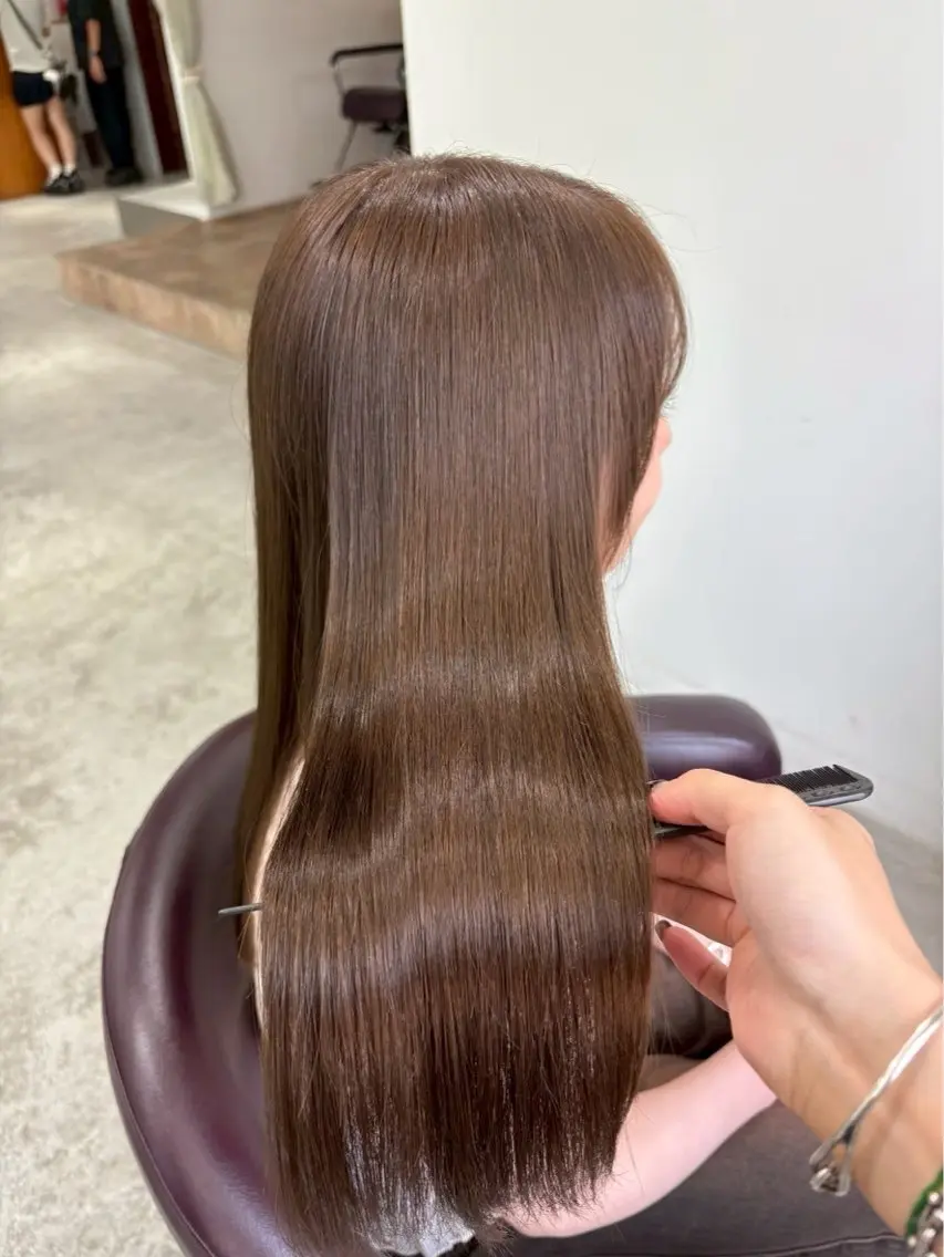 カラー ヘアカラー 岩井 綺良のヘアスタイル