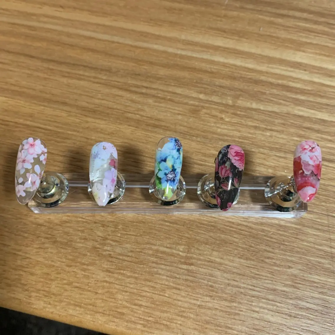 ネイル MHR nailのネイルデザイン