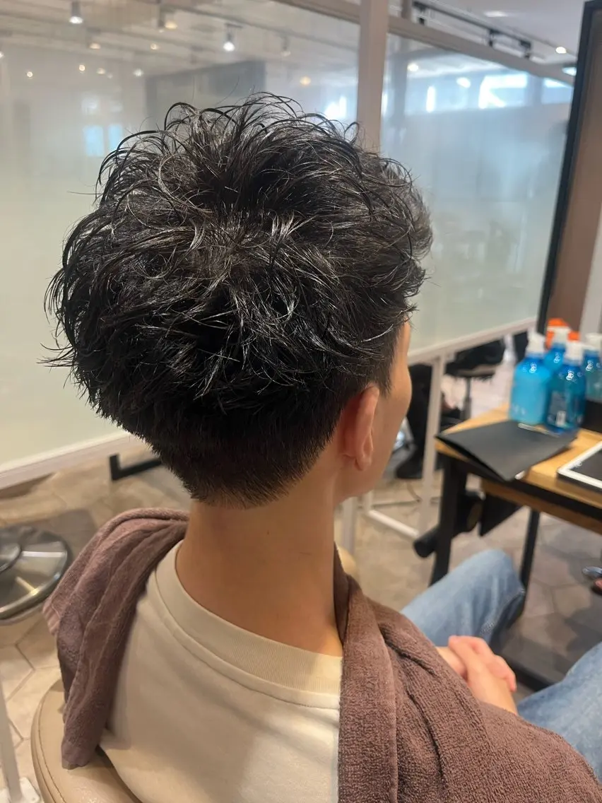 頭皮スッキリ✨フルコース⭐️✂️メンズカット+眉カット+炭酸泉スカルプ✂️の写真