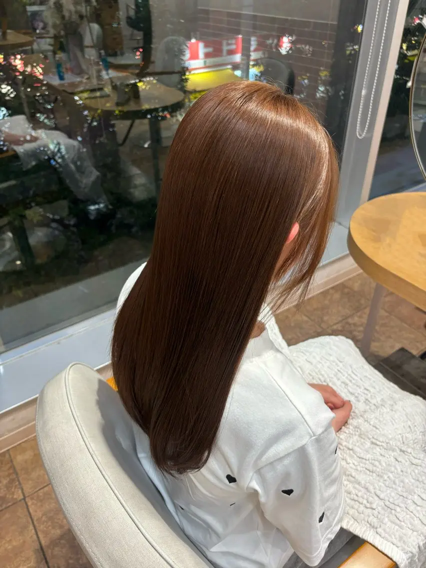 ワンカラー＋Aujuaトリートメント  ブリーチなしの写真