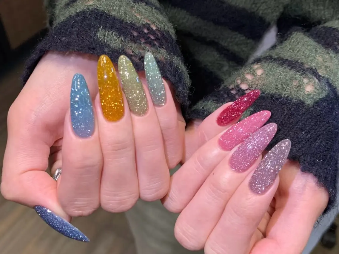 ネイル オーロラネイル 長さ出し フレンチネイル ジェルネイル ガラスフレンチ Rela・S NAILのネイルデザイン