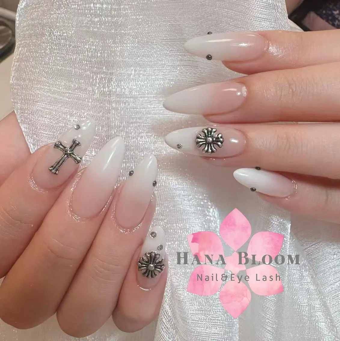 ネイル 長さ出し フットネイル 韓国ネイル マグネットネイル 持ち込み ハンドネイル ハンドケア Hana Bloom Nail 渋谷道玄坂のネイルデザイン