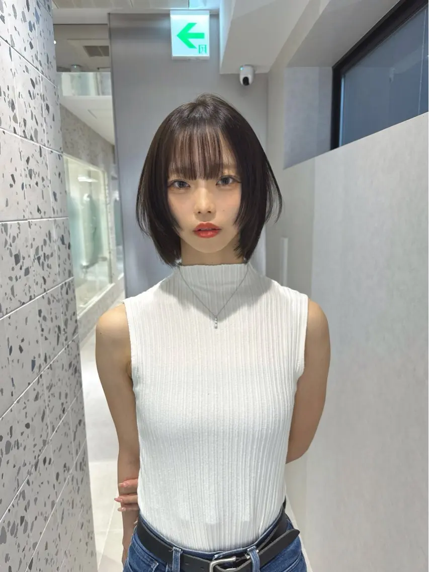 ショート カラー ブラウンカラー 伸ばしかけ カット ヘアカラー トリートメント 矢野 晃平のヘアスタイル