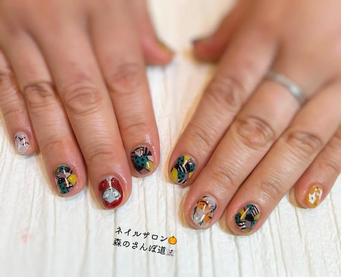 ネイル ハンドネイル ショートネイル 森のさんぽ道のネイルデザイン