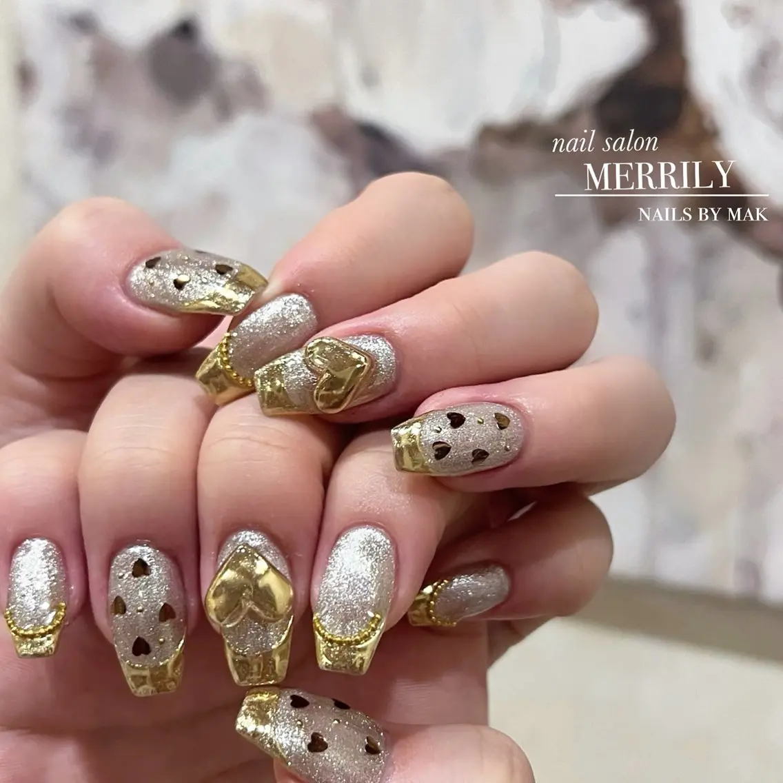 ネイル キラキラネイル ハンドネイル salon de Cheliのネイルデザイン