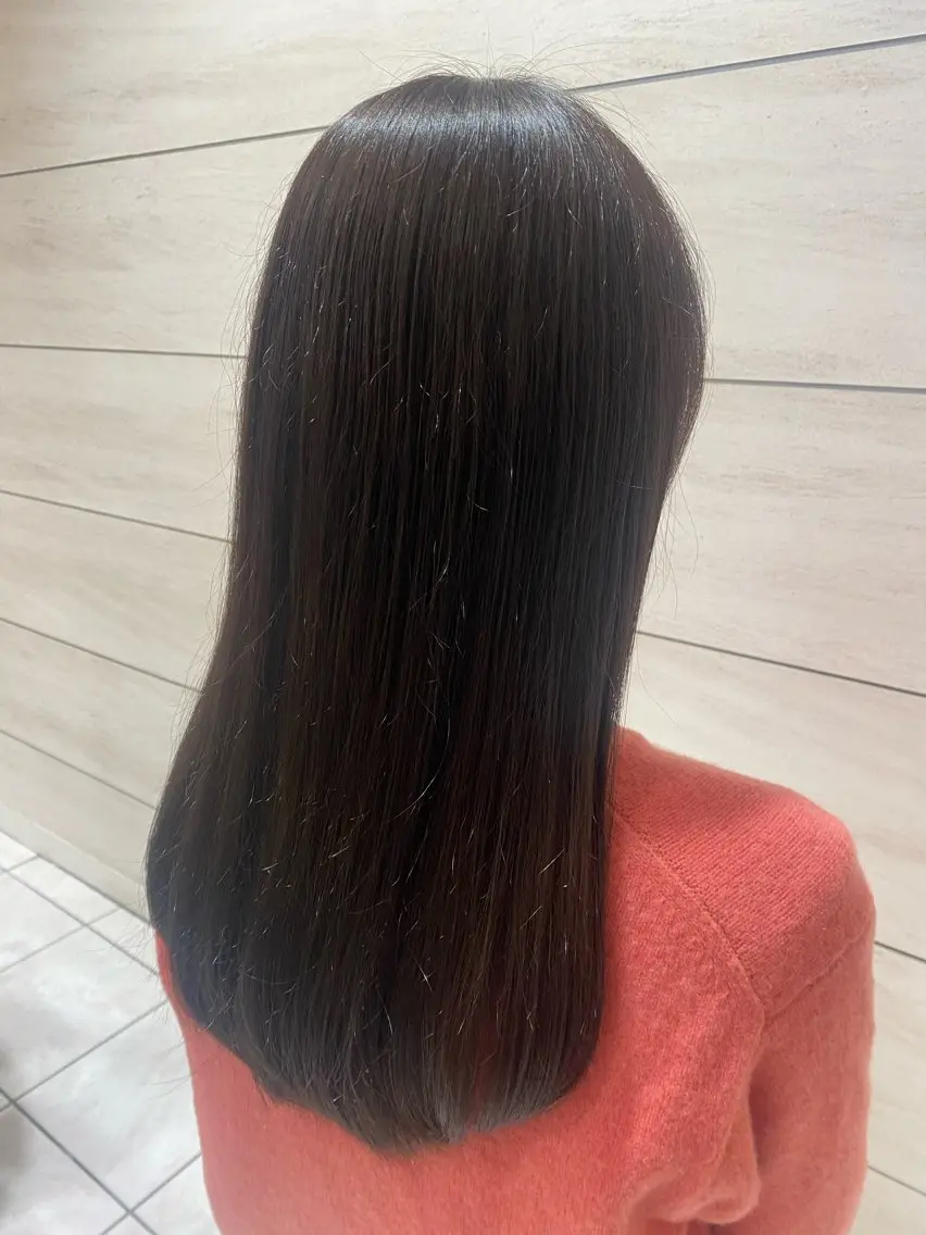 ロング カラー 透明感カラー ロング 仲宗根 美鈴のヘアスタイル