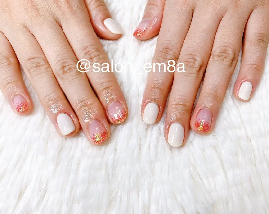 ネイル ジェルネイル ラメ(グリッター) ラメグラデーション ワンカラーネイル ハンドネイル salon EM&A emiのネイルデザイン