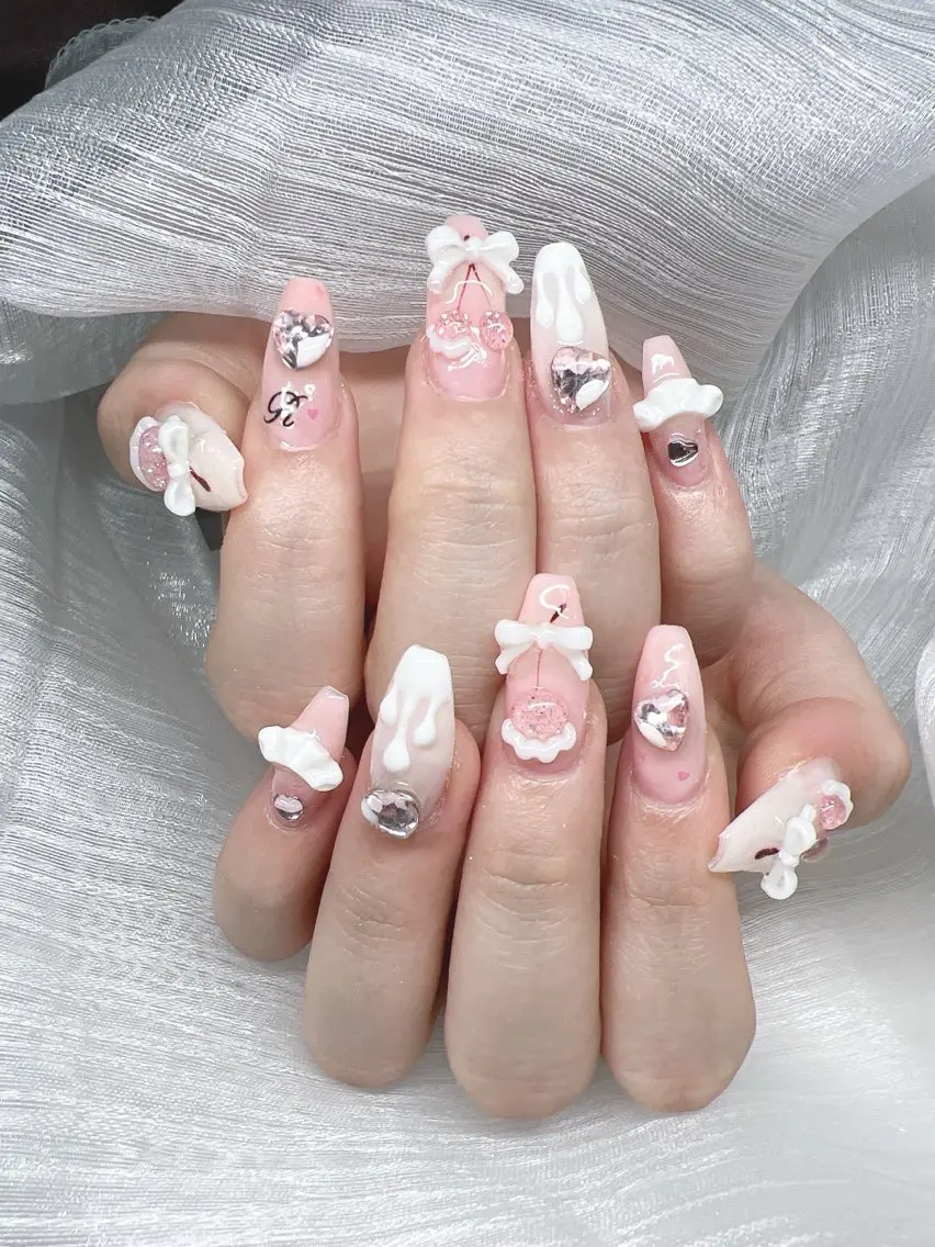 ネイル ハンドネイル Lee Nails チップ長さだし専門店のネイルデザイン