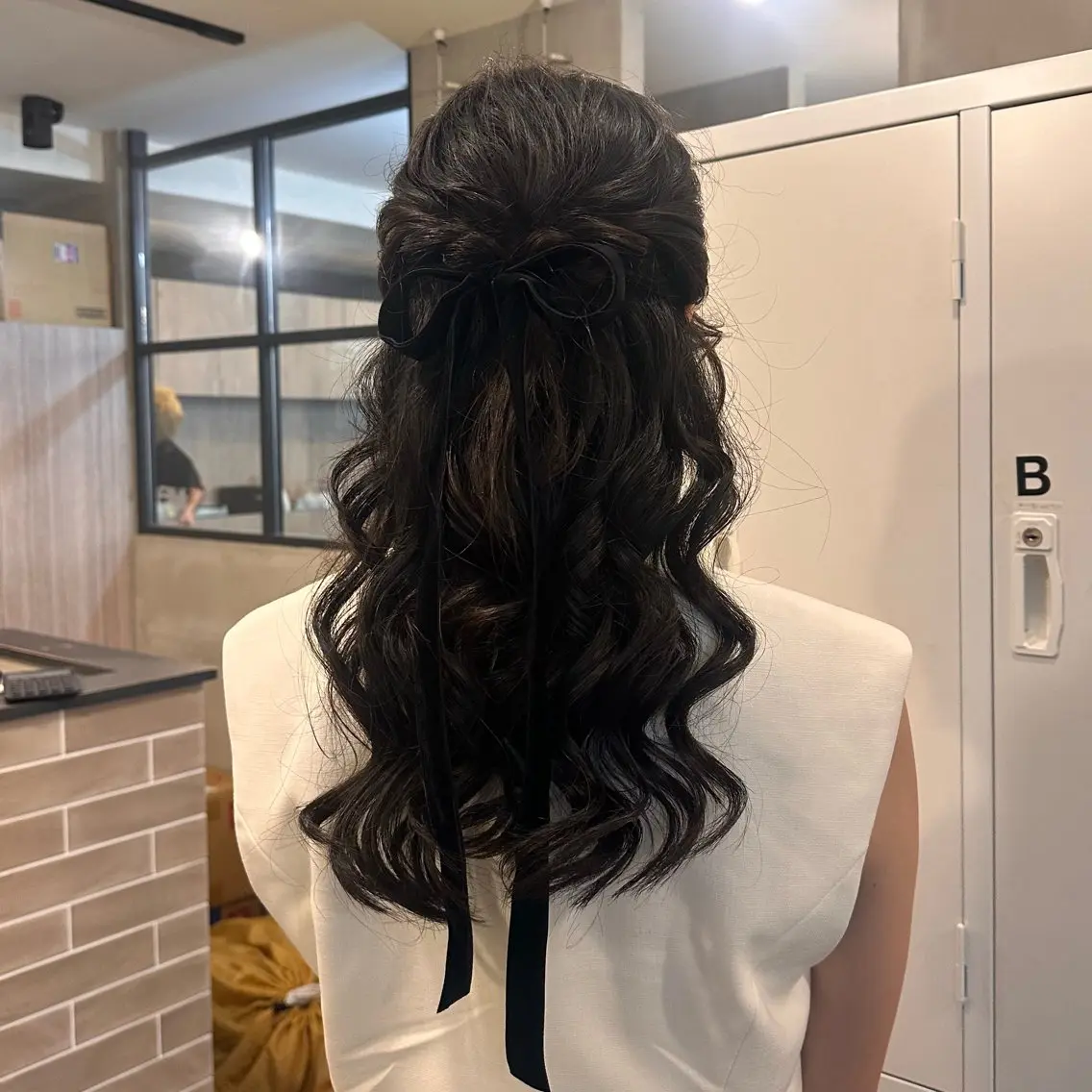 セミロング カラー ヘアアレンジ ハーフアップ ヘアセット makoto / 韓国風ヘア🎀🪄︎のヘアスタイル