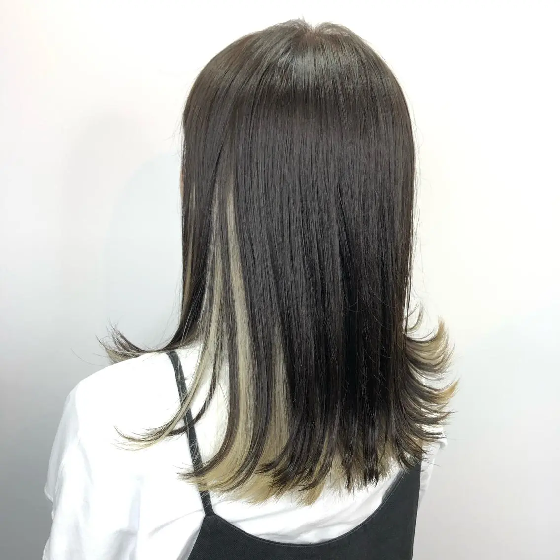 ミディアム カット ヘアカラー 冨田 義智のヘアスタイル