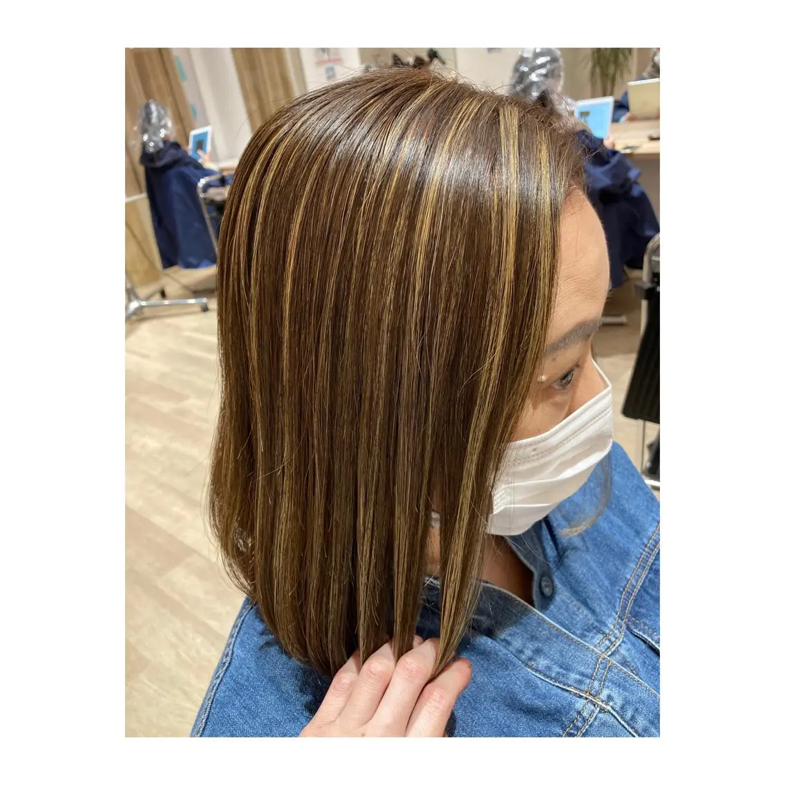 ミディアム ハイライト 前田 梨沙のヘアスタイル