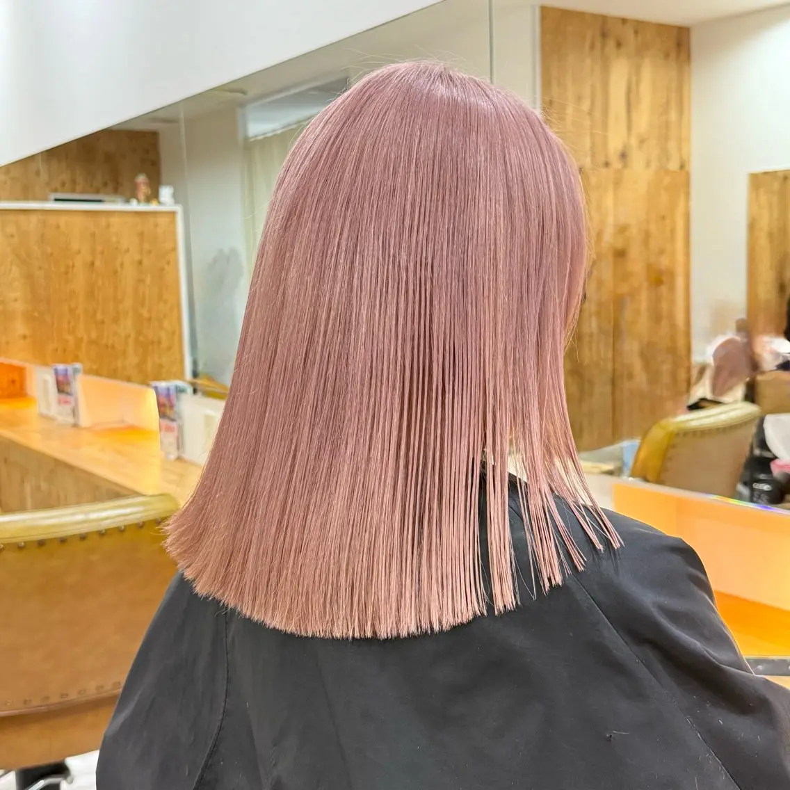 カラー ピンクカラー ホワイトピンク ヘアカラー ブリーチカラー よねだまことのヘアスタイル