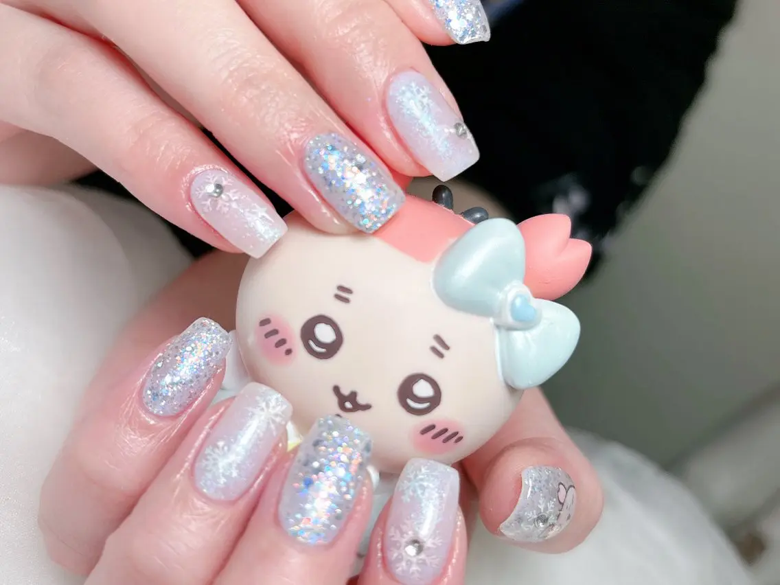 ネイル 成人式 ジェルネイル ロングネイル マグネットネイル ミディアムネイル ハンドネイル MoMoA Nail ネイル長さ出し専門店のネイルデザイン