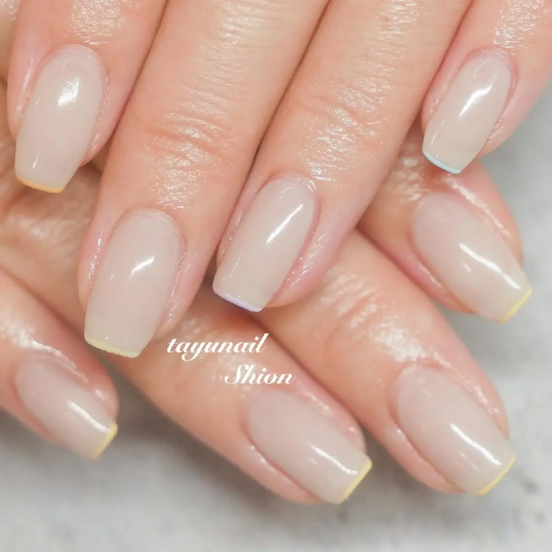 ネイル ブルー フレンチネイル ジェルネイル パラジェル 夏ネイル ネイルサロン 【たゆnail】のネイルデザイン