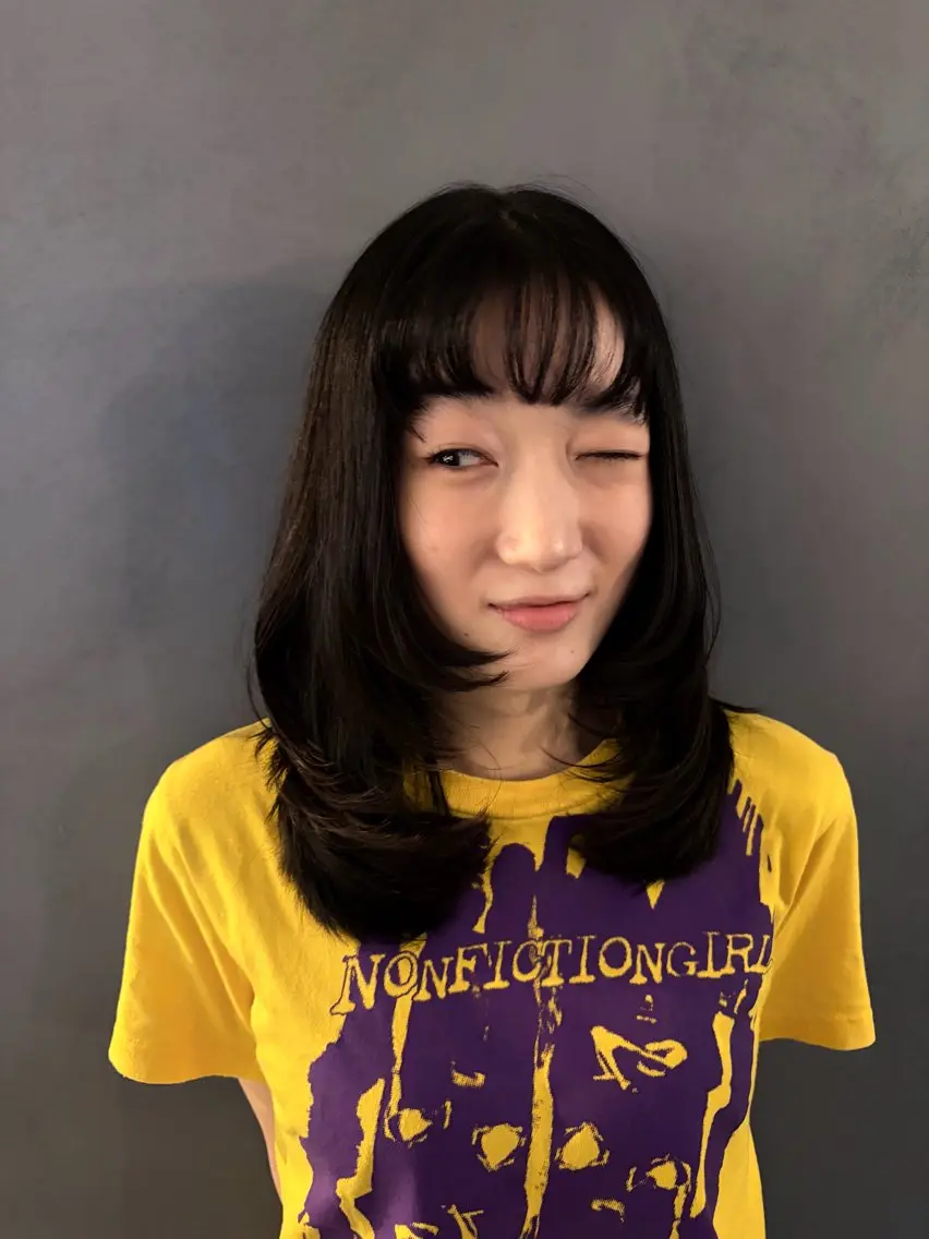 ミディアム カット アワタケ リンのヘアスタイル