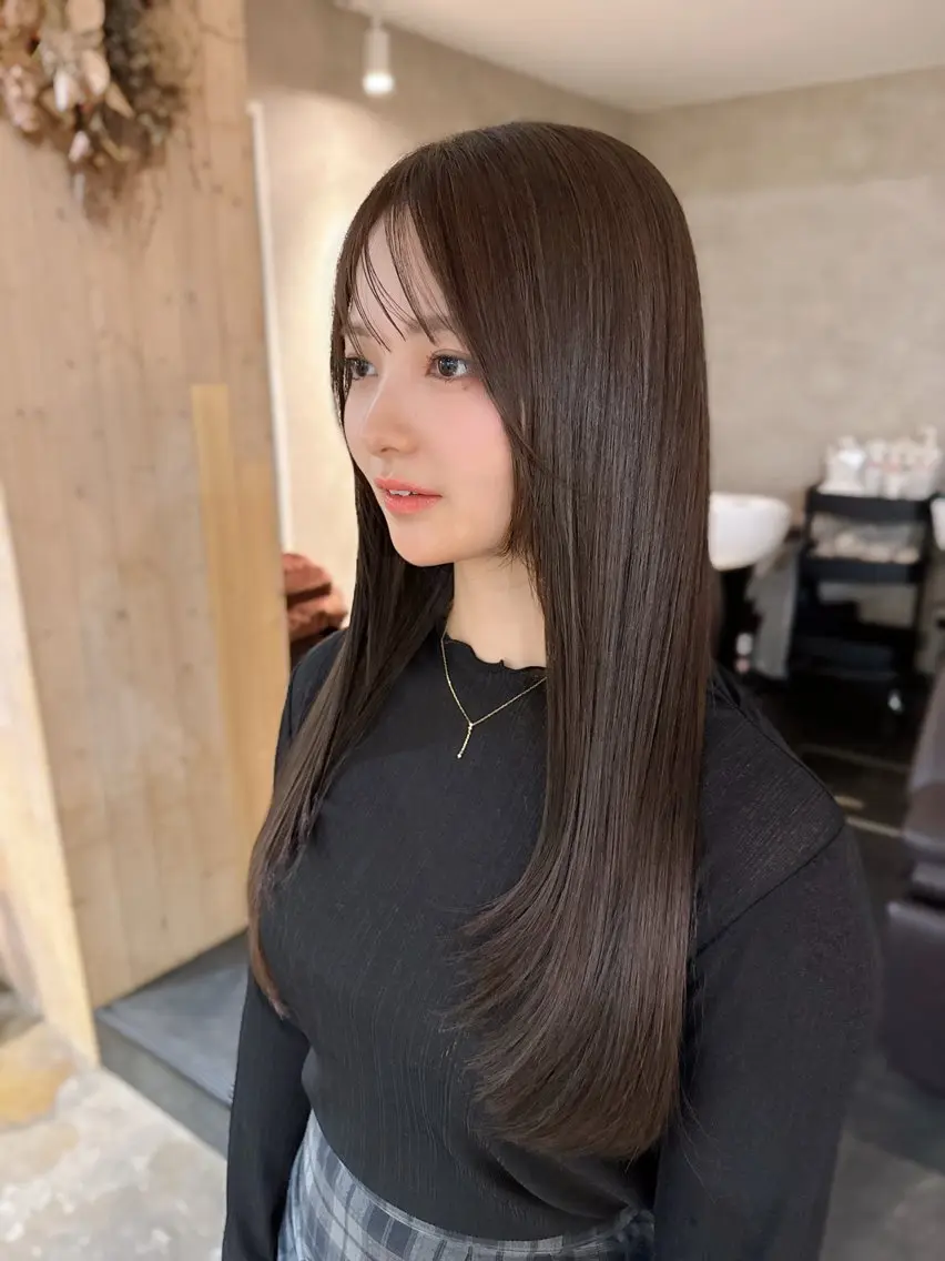 ロング カラー カット 縮毛矯正 トリートメント 髪質改善✨艶髪✨ レイヤーカット 田畑のヘアスタイル