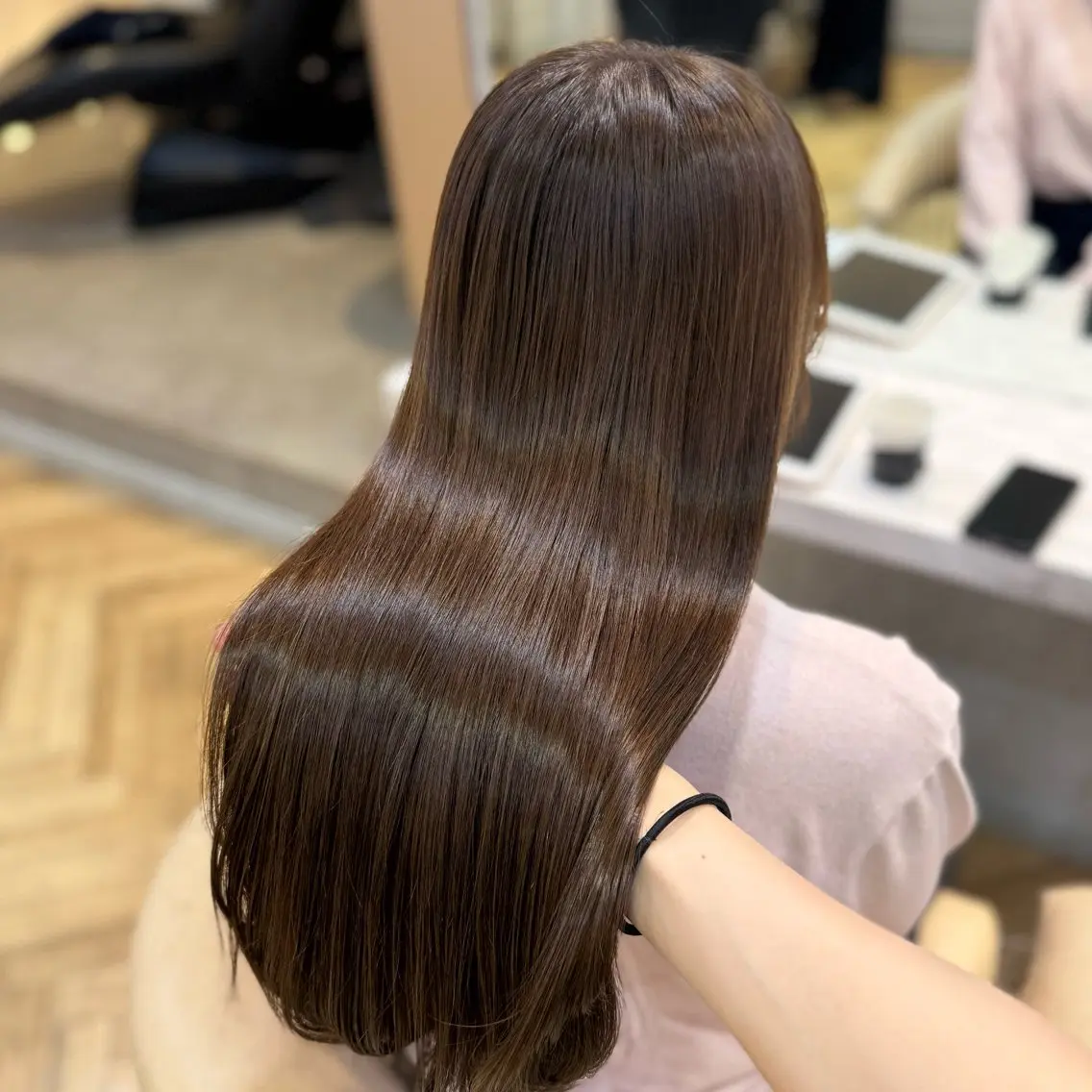 ロング 顔周りカット 韓国風ヘア カット ヘアカラー トリートメント 韓国ヘア/艶髪/ 透明感カラー/つぐみのヘアスタイル