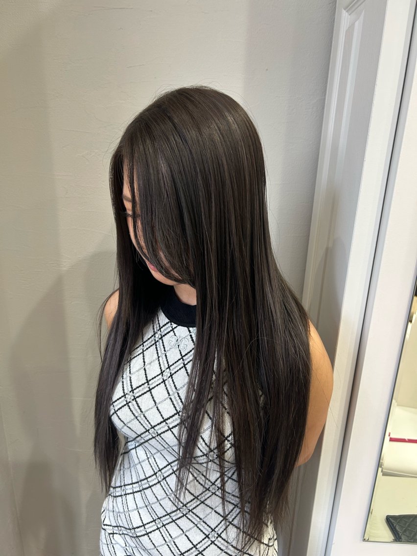 ロング Filer TSUKSAのヘアスタイル