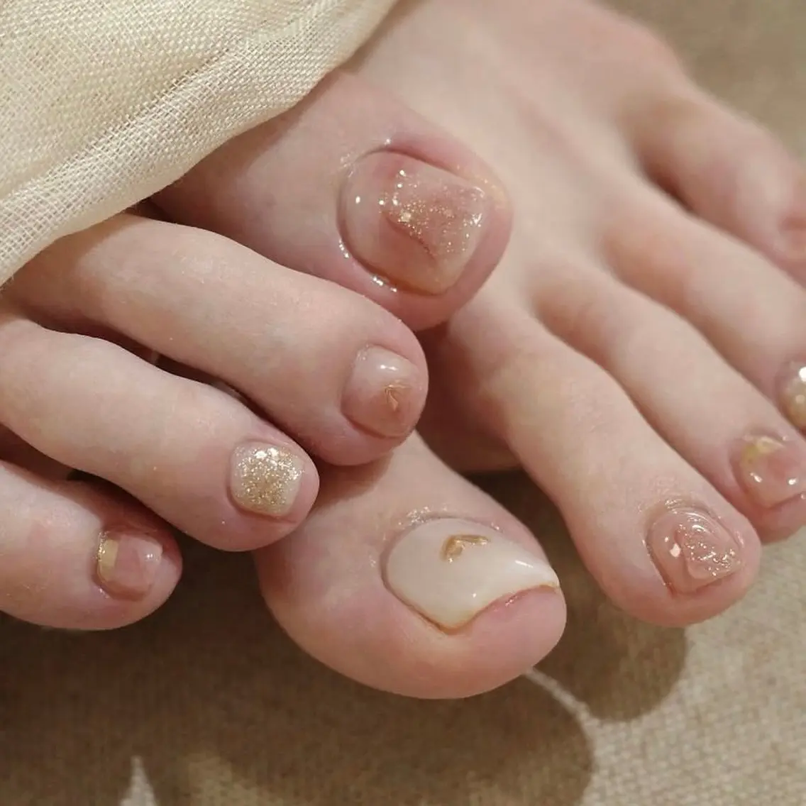 【FOOT人気No. 1🦶✨】持ち込みOK♡アートし放題の写真
