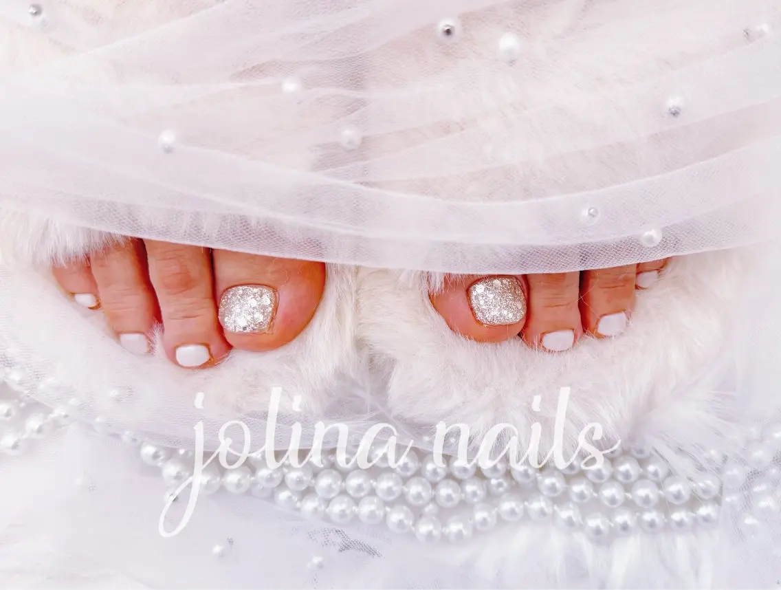 期間限定🔥FOOTワンカラー（ラメやフラッシュ可能です）💅【新規ジェルオフ無料】💗の写真