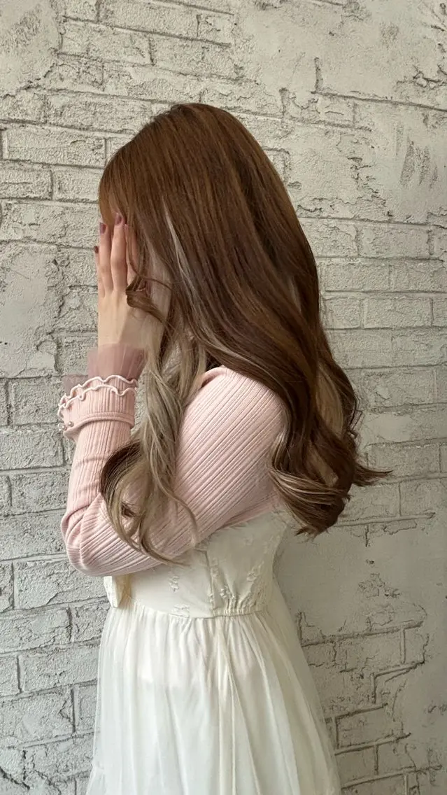 ロング カラー カラーモデル募集 ☘️もえな☘️のヘアスタイル