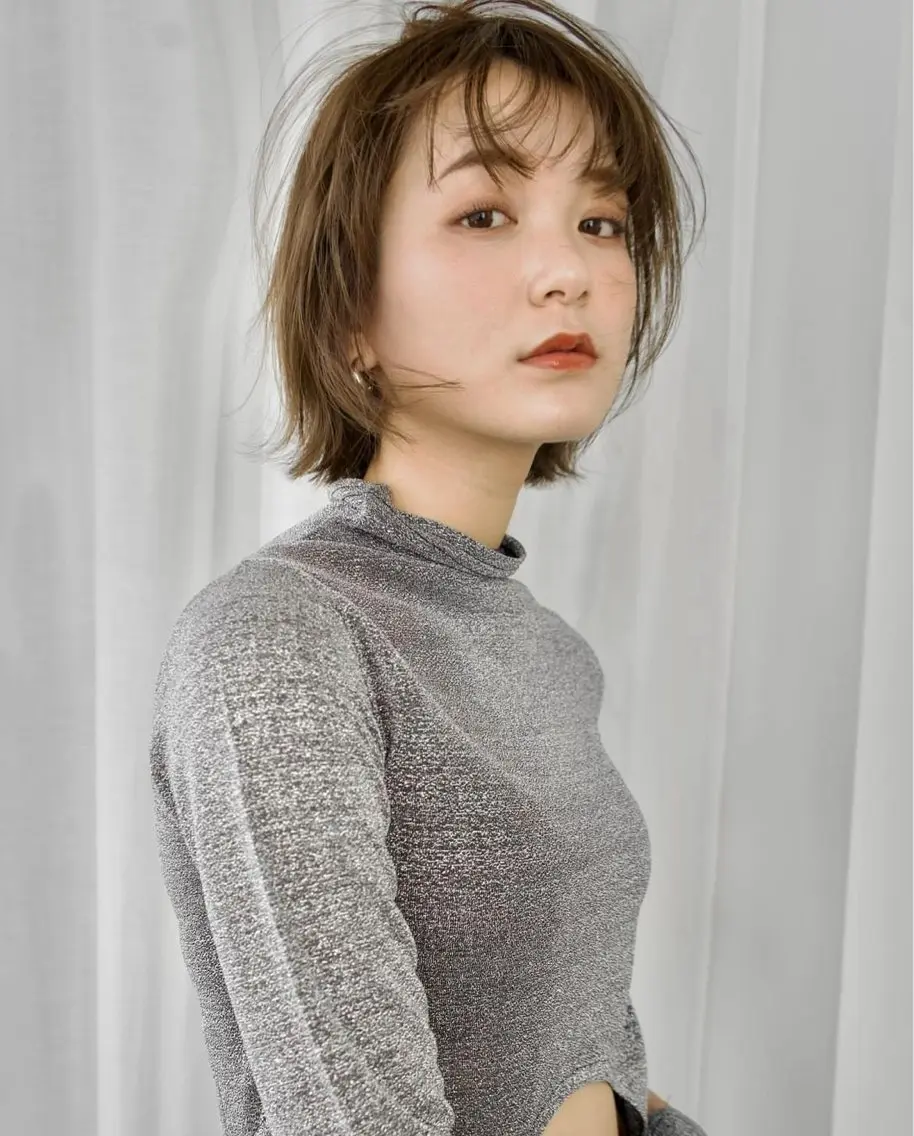 ショート 透明感カラー/似合わ せカット/大島実加永のヘアスタイル