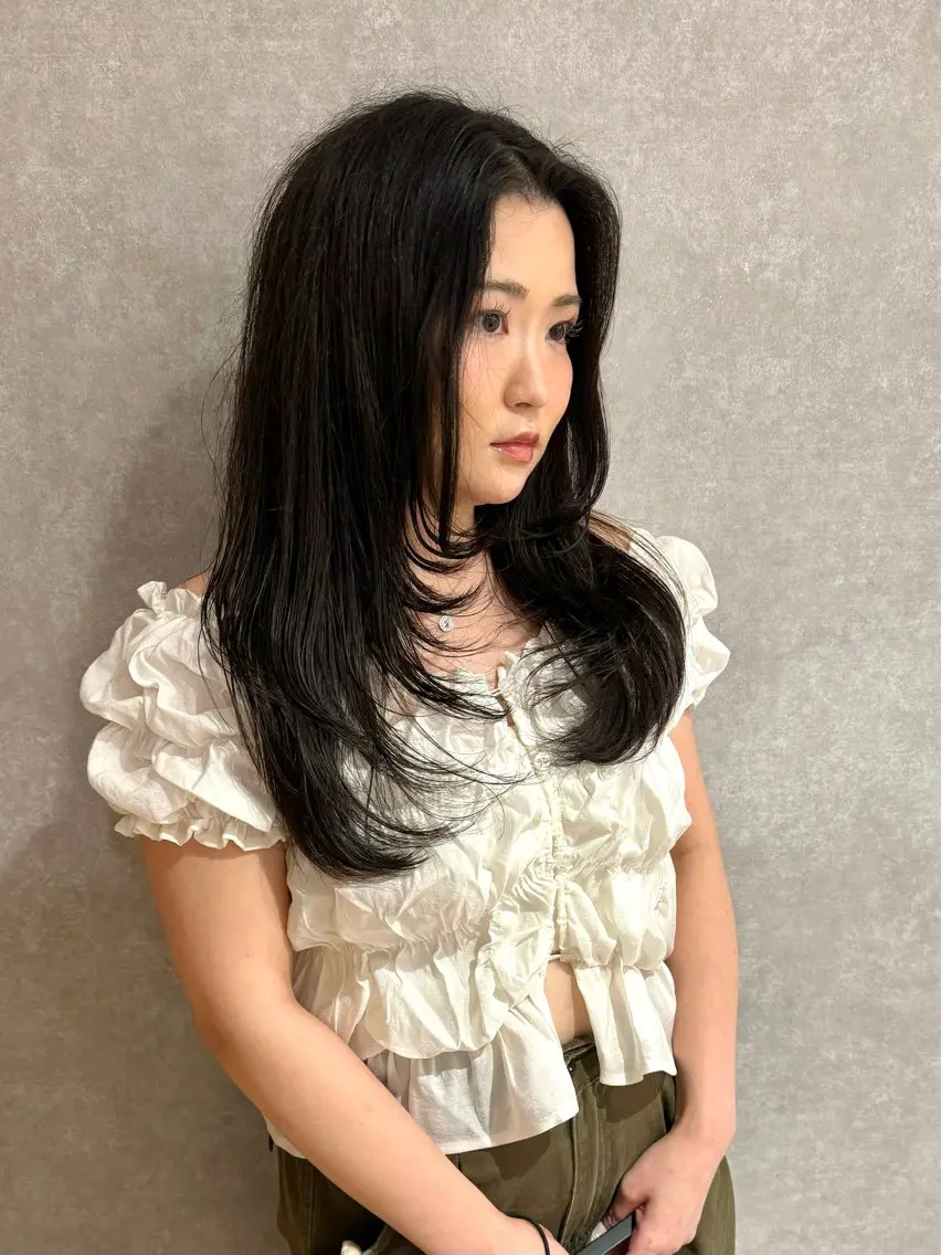 ロング カット 透明感/オリーブ /わがつまこうすけのヘアスタイル