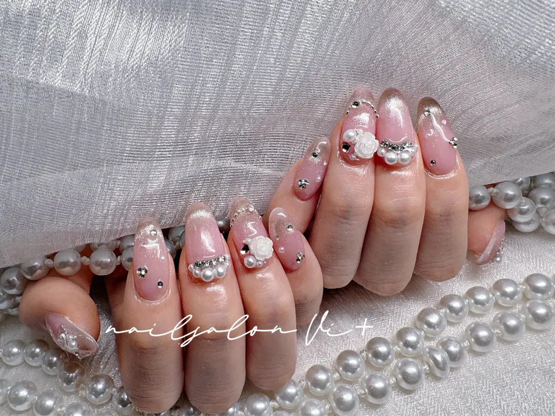 ネイル ハンドネイル ✨Nailsalon Vi+✨のネイルデザイン