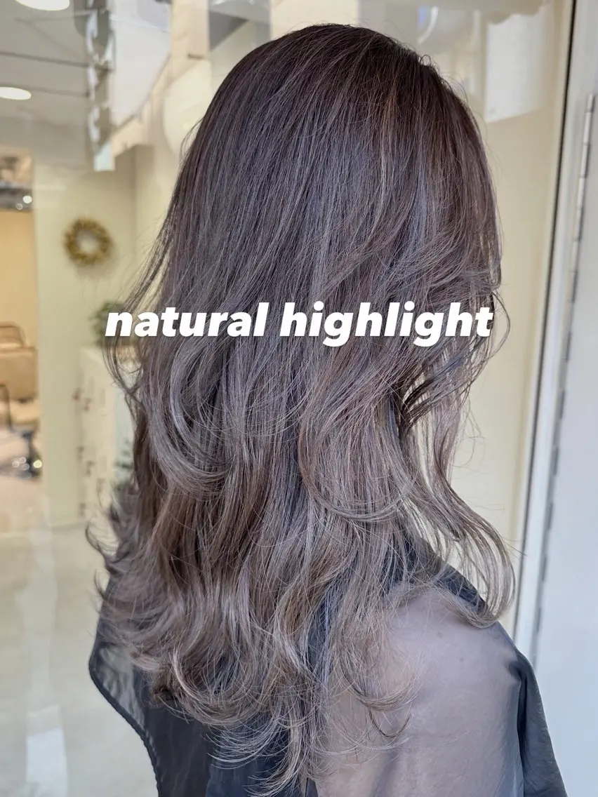 ロング カラー ベージュカラー ハイライトカラー ハイライト レイヤーカット 銀座/レイヤー ハイライト/MAMIのヘアスタイル