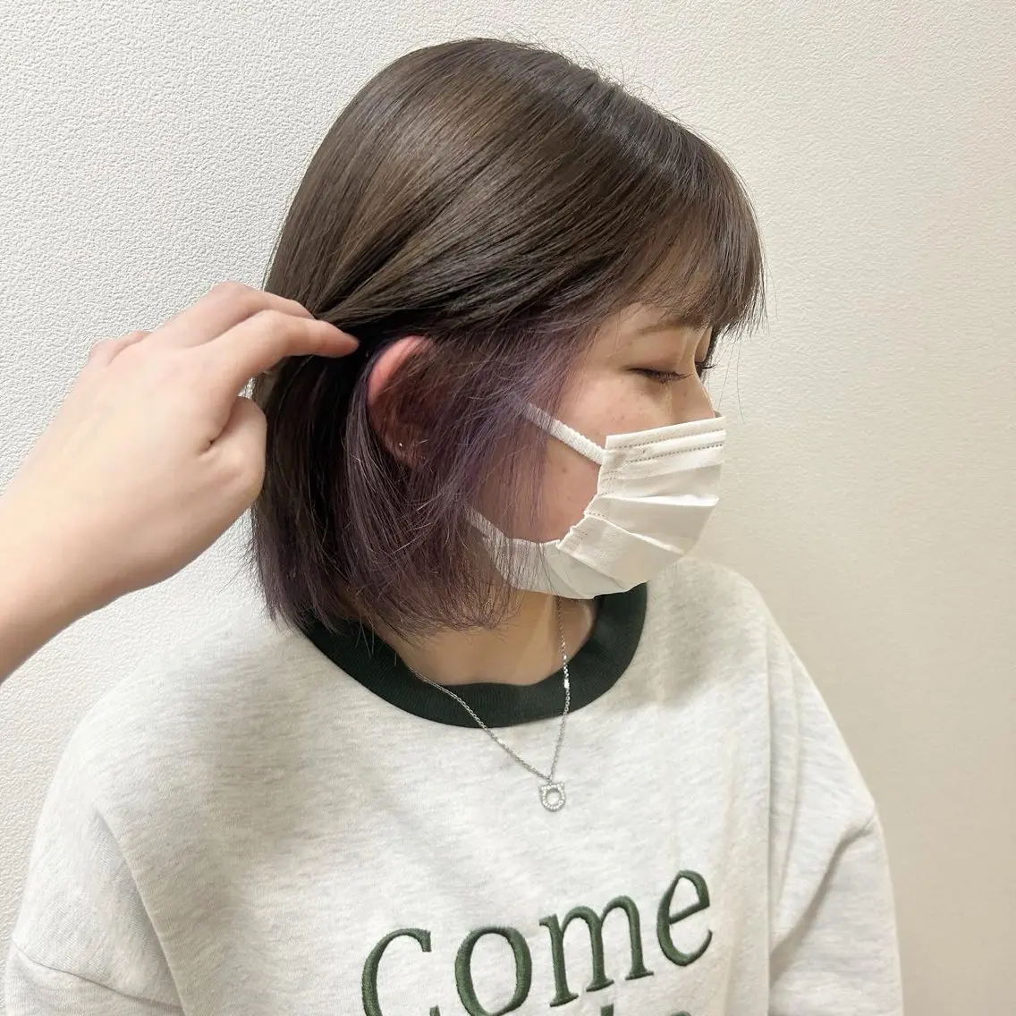 カラー インナーカラー ラベンダーカラー レナークウィズ　北川 愛璃のヘアスタイル