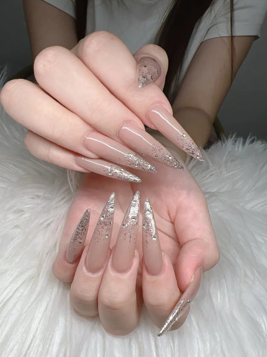 ネイル ハンドネイル Lee Nails チップ長さだし専門店のネイルデザイン