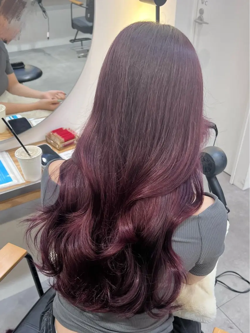 ミディアム カラー パーマ ベージュカラー 黒髪 ブルーカラー ブルーブラック ブラウンカラー ヘアカラー トリートメント akira｜ 透明感ベージュ｜梅田のヘアスタイル