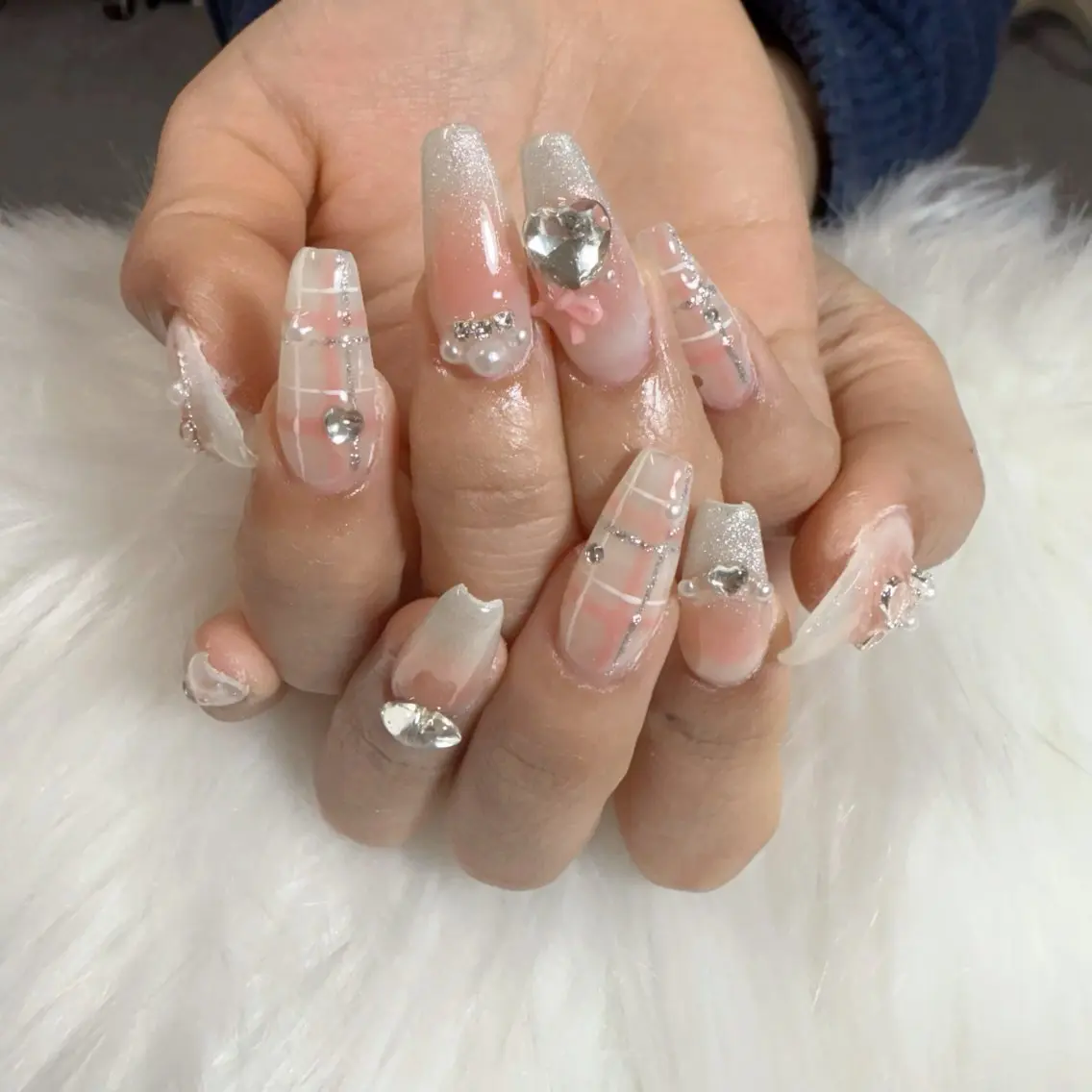 ネイル ハンドネイル 🎀nana🫧 ワンホンネイル🎀のネイルデザイン